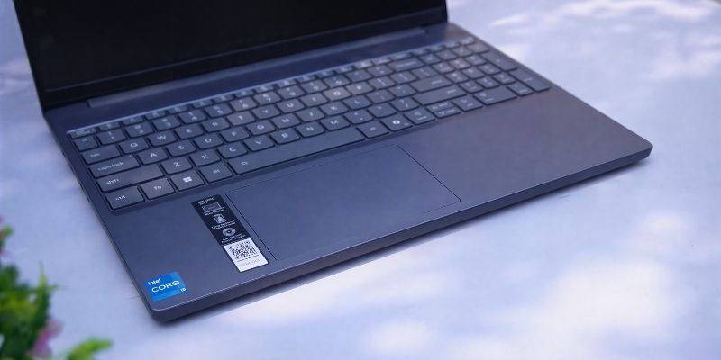  IdeaPad Slim 3 (i5-13420H)